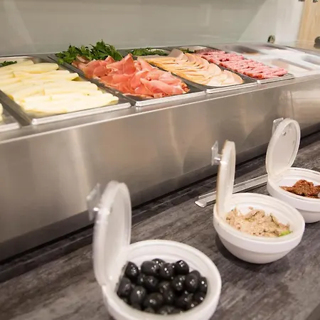 Mr Todd Hotel Sliema