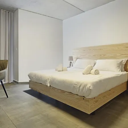 Mr Todd Hotel